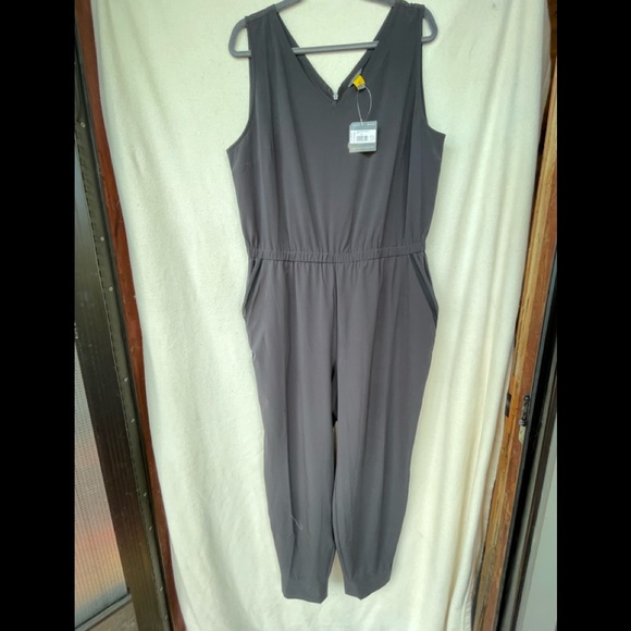 Eddie Bauer Pants - NWT Eddie Bauer Departure jumpsuit XL